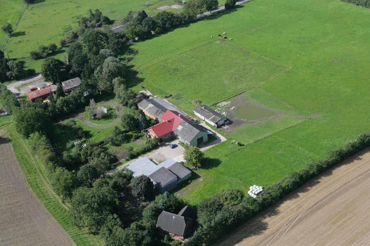 Hof Beuck Apartamento Travenhorst Exterior foto
